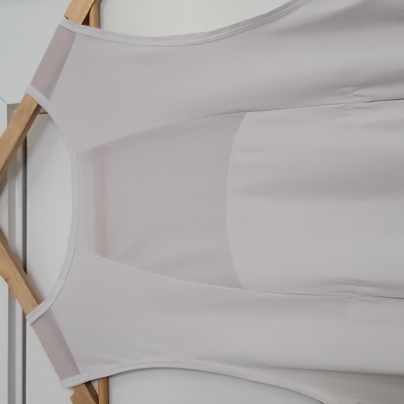 Lululemon Sculpt Tank II White First Release Fits Size 16 18 - Picture 5 of 7